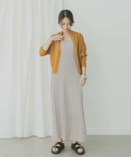 KBF+（ケービーエフプラス）の「KBF+　ニットキャミワンピース（ワンピース・レディース・ベージュ/グレー・ONE）」の2枚目の写真