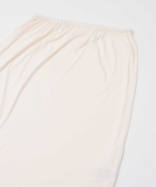 KBF+（ケービーエフプラス）の「KBF+　ニットキャミワンピース（ワンピース・レディース・ベージュ/グレー・ONE）」の6枚目の写真