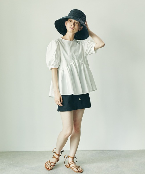 ECRIRE（エクリール）の「バックリボンフレアブラウス（シャツ/ブラウス・レディース・ブラック/オフホワイト・フリー）」の18枚目の写真