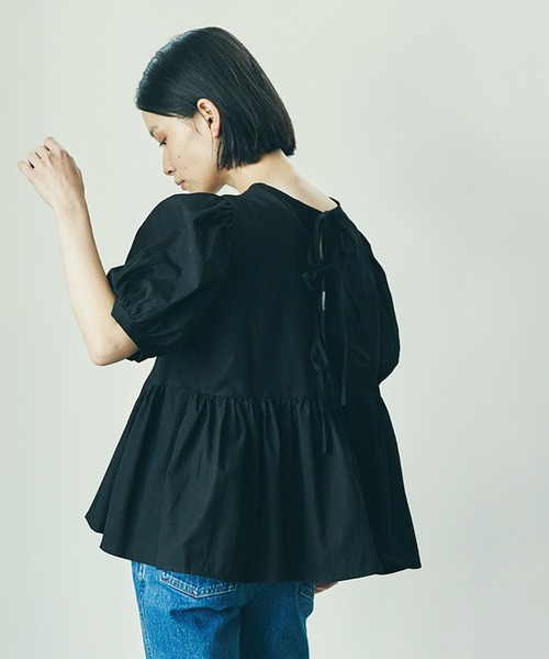 ECRIRE（エクリール）の「バックリボンフレアブラウス（シャツ/ブラウス・レディース・ブラック/オフホワイト・フリー）」の21枚目の写真