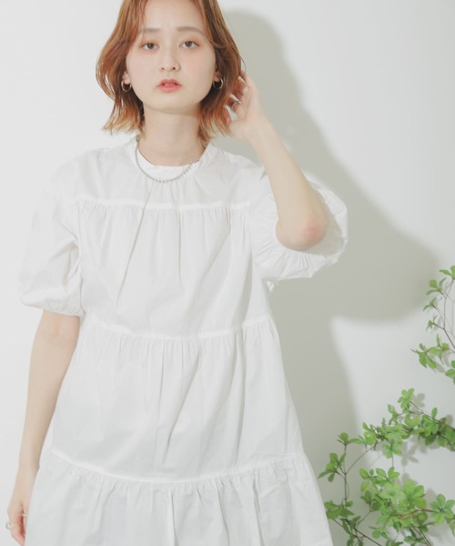 SENSE OF PLACE by URBAN RESEARCH（センスオブプレイスバイアーバンリサーチ）の「ボリュームスリーブティアードチュニック（シャツ/ブラウス・レディース・ブラック/ベージュ/オフホワイト・ONE）」の4枚目の写真