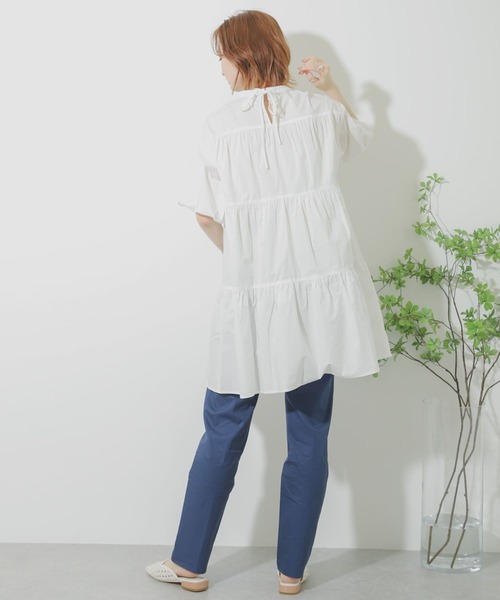 SENSE OF PLACE by URBAN RESEARCH（センスオブプレイスバイアーバンリサーチ）の「ボリュームスリーブティアードチュニック（シャツ/ブラウス・レディース・ブラック/ベージュ/オフホワイト・ONE）」の17枚目の写真