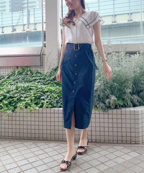 WILLSELECTION(ウィルセレクション)の「デシンBIGカラーブラウス(シャツ/ブラウス・レディース・オフホワイト/ブラック・MEDIUM)」の17枚目の写真