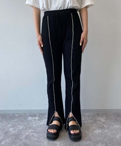 PBLIM（ページボーイリム）の「【PAGEBOYLIM】パイピングリブフレアパンツ（その他パンツ・レディース・ブラック/パープル・MEDIUM）」の5枚目の写真