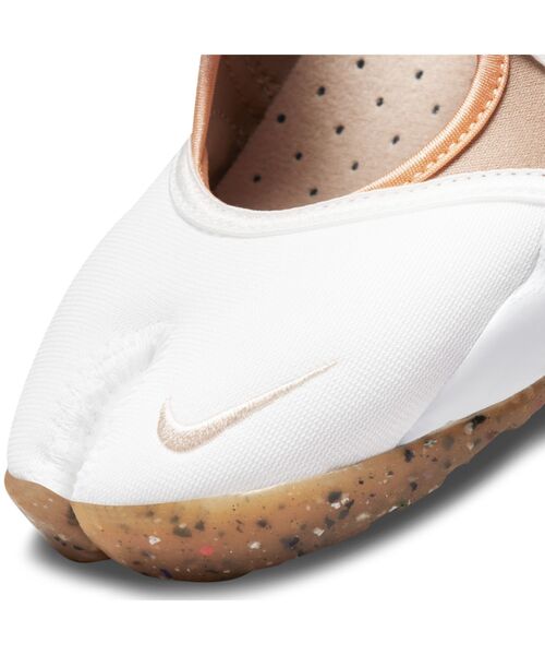 NIKE(ナイキ)の「ナイキ エア リフト ウィメンズシューズ / スニーカーサンダル / Nike Air Rift Women's Shoe(サンダル・レディース・ホワイト・26/29/24/25/28/23/27)」の7枚目の写真