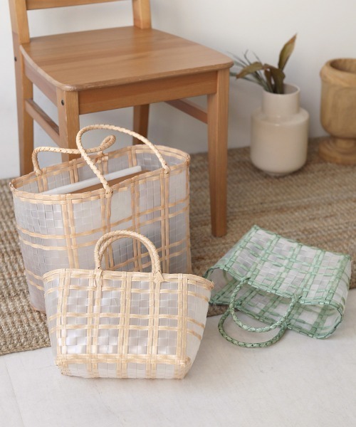 Bab（バブ）の「【WEB限定】ナチュラルクリア編みミニバッグ（かごバッグ・レディース・ベージュ/ミント・ONESIZE）」の10枚目の写真