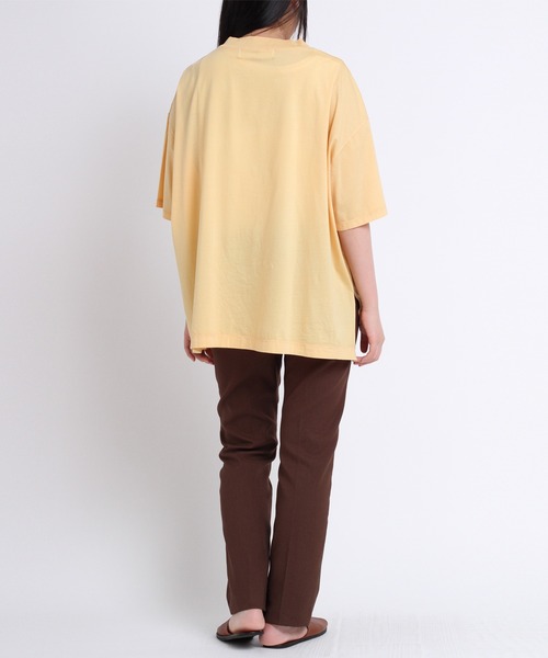 Audition（オーディション）の「M1729 ワイドシルエットBIG-Tシャツ（Tシャツ/カットソー・レディース・ホワイト/イエロー/ブラック・MEDIUM）」の4枚目の写真