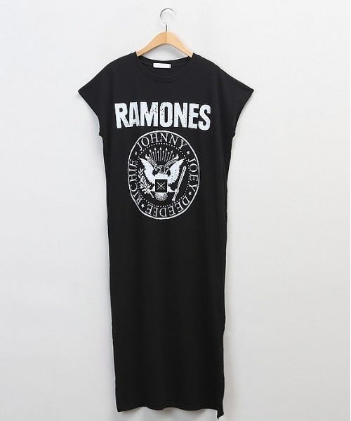 mayblue（メイブルー）の「MAYBLUE フロントプリントスリットワンピース（ワンピース・レディース・カーキ・FREE）」の15枚目の写真