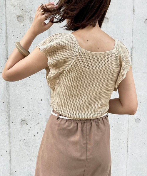 apres jour clair(アプレジュールクレア)の「【apres jour clair】肩フリルニットトップス【ZOZOTOWN限定アイテム】(ニット/セーター・レディース・ベージュ/オフホワイト/ピンクベージュ・X-LARGE/フリー)」の17枚目の写真