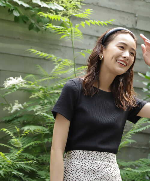 N.（N. Natural Beauty Basic）（エヌエヌナチュラルビューティーベーシック）の「三角テレコインナー（Tシャツ/カットソー・レディース・ホワイト/ブラック/ベージュ・MEDIUM）」の7枚目の写真