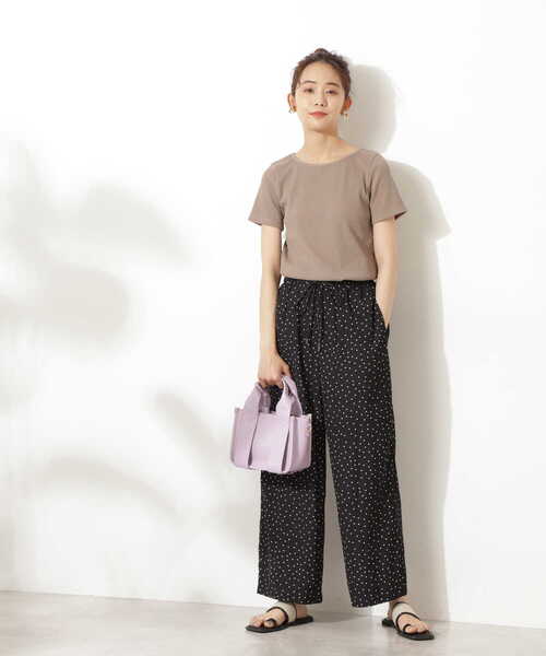 N.（N. Natural Beauty Basic）（エヌエヌナチュラルビューティーベーシック）の「三角テレコインナー（Tシャツ/カットソー・レディース・ホワイト/ブラック/ベージュ・MEDIUM）」の15枚目の写真