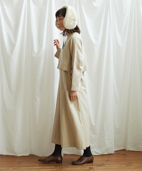 Lene(レネ)の「フラワーステッチ刺繍 セットアップワンピース(ワンピース・レディース・ベージュ/カーキ・FREE)」の6枚目の写真