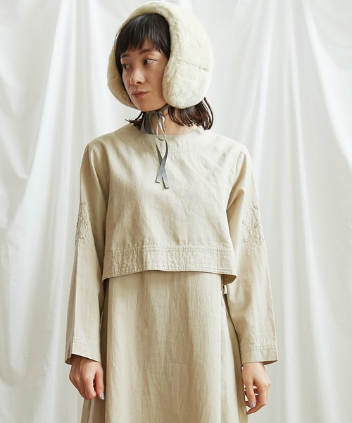 Lene(レネ)の「フラワーステッチ刺繍 セットアップワンピース(ワンピース・レディース・ベージュ/カーキ・FREE)」の19枚目の写真