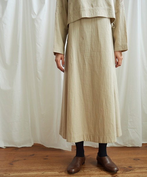 Lene(レネ)の「フラワーステッチ刺繍 セットアップワンピース(ワンピース・レディース・ベージュ/カーキ・FREE)」の12枚目の写真