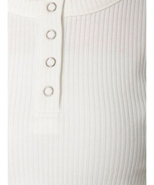 EVRIS（エヴリス）の「ヘンリークロップドTEE（Tシャツ/カットソー・レディース・ホワイト/ブラック/ブルー/パープル・FREE）」の6枚目の写真