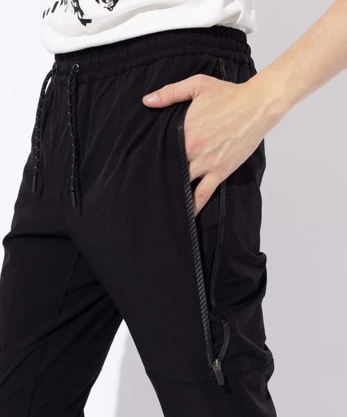 5351 POUR LES HOMMES(ゴーサンゴーイチプールオム)の「ナイロン4WAY ストレッチ クロス パンツ(その他パンツ・メンズ・ブラック/ベージュ/カーキ・44/46/48/50)」の21枚目の写真