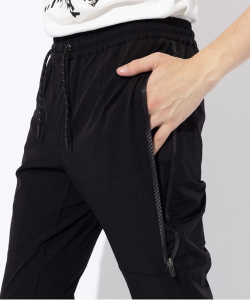 5351 POUR LES HOMMES(ゴーサンゴーイチプールオム)の「ナイロン4WAY ストレッチ クロス パンツ(その他パンツ・メンズ・ブラック/ベージュ/カーキ・44/46/48/50)」の11枚目の写真