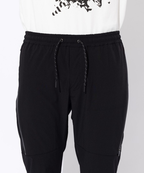 5351 POUR LES HOMMES(ゴーサンゴーイチプールオム)の「ナイロン4WAY ストレッチ クロス パンツ(その他パンツ・メンズ・ブラック/ベージュ/カーキ・44/46/48/50)」の13枚目の写真