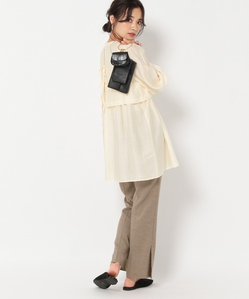 mysty woman（ミスティウーマン）の「レイヤードチュニックシャツ 229077（シャツ/ブラウス・レディース・オフホワイト/チャコール/イエロー系・FREE）」の6枚目の写真