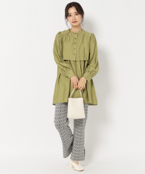 mysty woman（ミスティウーマン）の「レイヤードチュニックシャツ 229077（シャツ/ブラウス・レディース・オフホワイト/チャコール/イエロー系・FREE）」の4枚目の写真