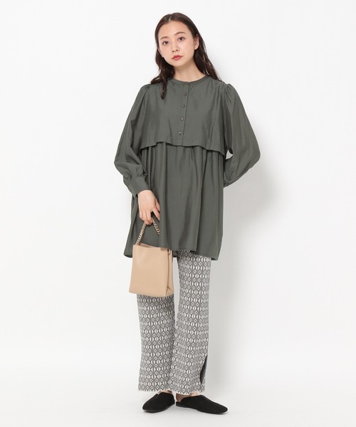 mysty woman（ミスティウーマン）の「レイヤードチュニックシャツ 229077（シャツ/ブラウス・レディース・オフホワイト/チャコール/イエロー系・FREE）」の21枚目の写真