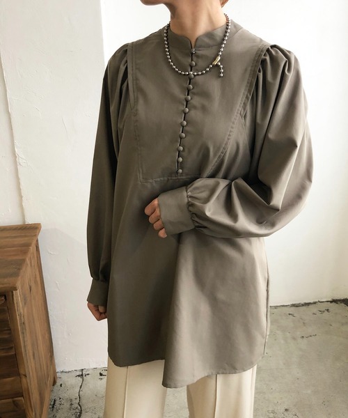 210nouve(トゥージュヌーブ)の「2WAYボリュームスリーブギャザーブラウス(シャツ/ブラウス・レディース・ホワイト/カーキ/ブラウン/ブラック・FREE)」の4枚目の写真