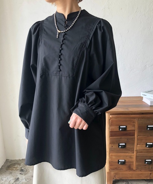 210nouve(トゥージュヌーブ)の「2WAYボリュームスリーブギャザーブラウス(シャツ/ブラウス・レディース・ホワイト/カーキ/ブラウン/ブラック・FREE)」の2枚目の写真