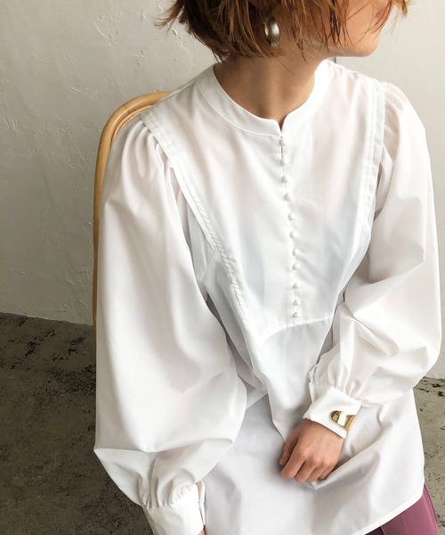 210nouve(トゥージュヌーブ)の「2WAYボリュームスリーブギャザーブラウス(シャツ/ブラウス・レディース・ホワイト/カーキ/ブラウン/ブラック・FREE)」の13枚目の写真