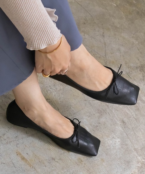 RANDA（ランダ）の「ストレスフリー/ソフト ワイドスクエアトゥバレエシューズ（バレエシューズ・レディース・アイボリー/ブラック/ブロンズ/ベージュ・22.5/23/23.5/24/24.5/25/25.5/22）」の3枚目の写真