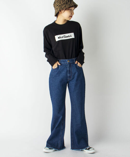 WILD THINGS（ワイルドシングス）の「【WILDTHINGS/ワイルドシングス】別注 BOX LOGO ロングスリーブTシャツ（Tシャツ/カットソー・メンズ・ホワイト/ブラック/ベージュ・MEDIUM/LARGE）」の11枚目の写真