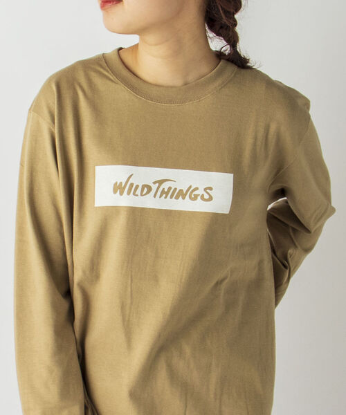 WILD THINGS（ワイルドシングス）の「【WILDTHINGS/ワイルドシングス】別注 BOX LOGO ロングスリーブTシャツ（Tシャツ/カットソー・メンズ・ホワイト/ブラック/ベージュ・MEDIUM/LARGE）」の12枚目の写真