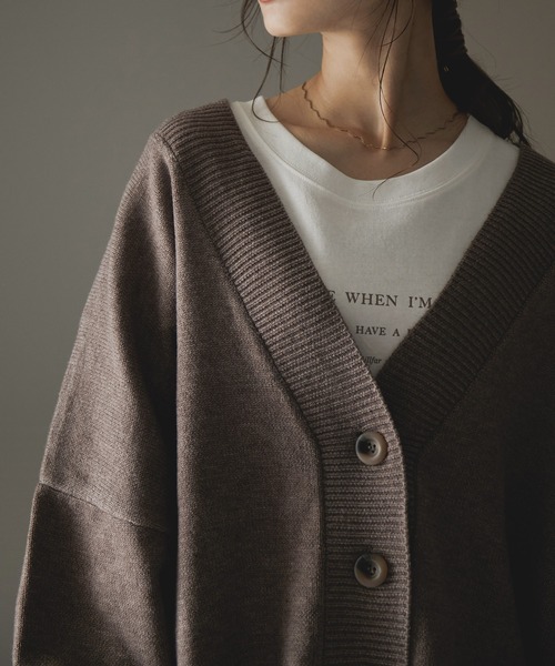 Fashion Letter(ファッションレター)の「Vネックオーバーニットカーディガン(カーディガン/ボレロ・レディース・アイボリー/ライトベージュ/ライトブラウン/ブラック・M)」の6枚目の写真