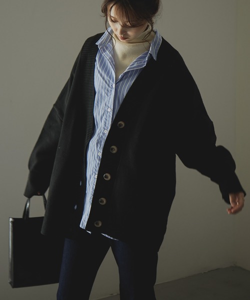 Fashion Letter(ファッションレター)の「Vネックオーバーニットカーディガン(カーディガン/ボレロ・レディース・アイボリー/ライトベージュ/ライトブラウン/ブラック・M)」の19枚目の写真