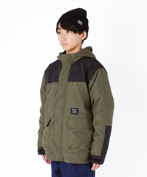 GLAZOS（グラソス）の「撥水加工・３way切り替えデザインジャケット（ブルゾン・キッズ・ブラック/カーキ/ブルー/マスタード・130cm/140cm/150cm/160cm/170cm）」の8枚目の写真