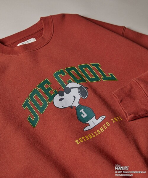 FREAK'S STORE(フリークスストア)の「▽【WEBオリジナル】PEANUTS/ピーナッツ JOECOOLカレッジプリントスウェット(スウェット・レディース・レッド/ネイビー/ベージュ/グリーン/グレー/ブラック・フリ-)」の6枚目の写真