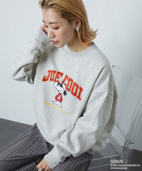 FREAK'S STORE(フリークスストア)の「▽【WEBオリジナル】PEANUTS/ピーナッツ JOECOOLカレッジプリントスウェット(スウェット・レディース・レッド/ネイビー/ベージュ/グリーン/グレー/ブラック・フリ-)」の9枚目の写真