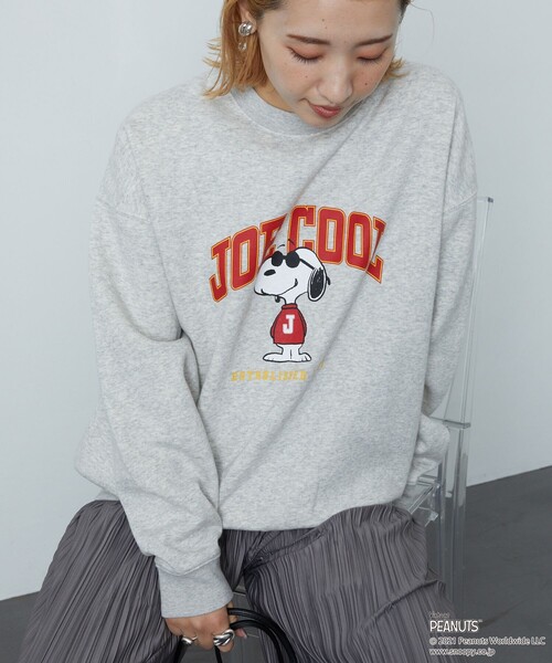 FREAK'S STORE(フリークスストア)の「▽【WEBオリジナル】PEANUTS/ピーナッツ JOECOOLカレッジプリントスウェット(スウェット・レディース・レッド/ネイビー/ベージュ/グリーン/グレー/ブラック・フリ-)」の10枚目の写真