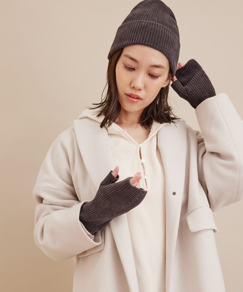 SALON adam et rope'（サロン アダム エ ロペ）の「【極上の肌ざわり】ニットキャップ -CreamyCotton /クリーミーコットン-（ニットキャップ/ビーニー・レディース・オフホワイト/チャコールグレー/パープル/マスタード・FREE）」の9枚目の写真