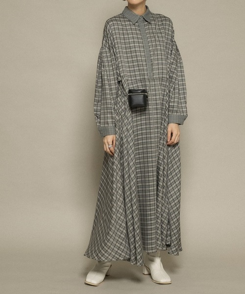 KBF(ケイビーエフ)の「チェックWIDEワンピース(ワンピース・レディース・グレー系その他/ブラウン系その他・ONE)」の2枚目の写真