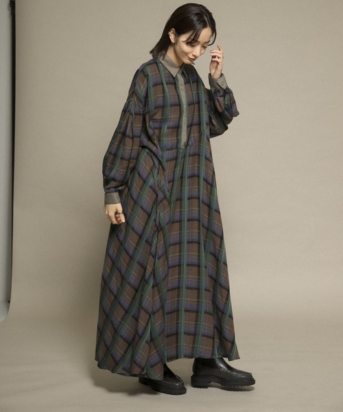 KBF(ケイビーエフ)の「チェックWIDEワンピース(ワンピース・レディース・グレー系その他/ブラウン系その他・ONE)」の22枚目の写真