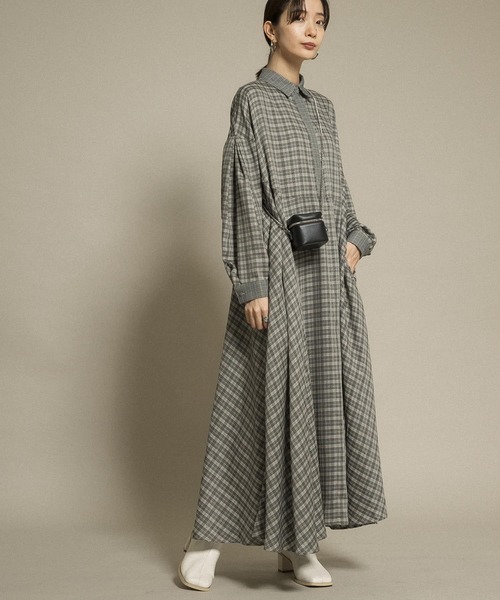 KBF(ケイビーエフ)の「チェックWIDEワンピース(ワンピース・レディース・グレー系その他/ブラウン系その他・ONE)」の9枚目の写真