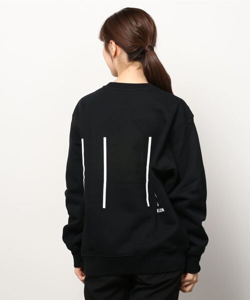 KLON（クローン）の「KLON LINE-LOGO SWEAT（スウェット・レディース・ブラック・M/L）」の2枚目の写真