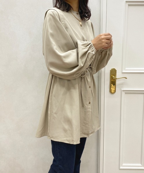 apres jour（アプレジュール）の「タック＆スリーブシャツ【ZOZOTOWN限定アイテム】（シャツ/ブラウス・レディース・ダークブラウン/ベージュ/アイボリー/ブラウン系その他・X-LARGE/フリー）」の15枚目の写真