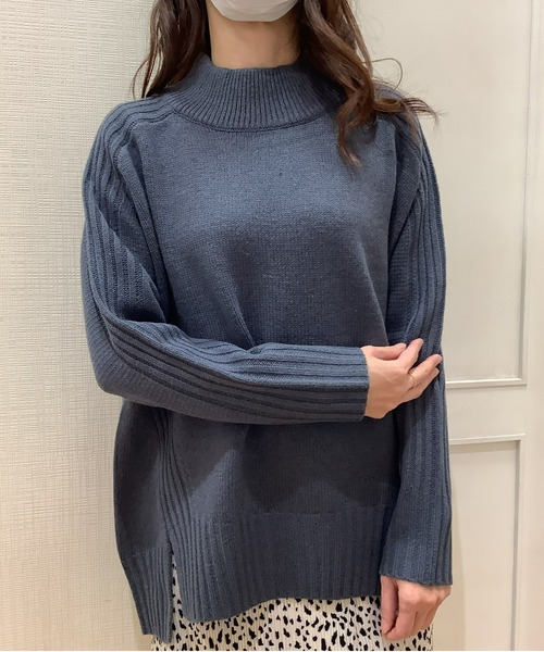 TOKYO SHIRTS(トウキョウシャツ)の「リブ切り替えハイネック ニットプルオーバー(ニット/セーター・レディース・ライトグレー/ネイビー/ダークカーキ/レンガ・L/M)」の3枚目の写真