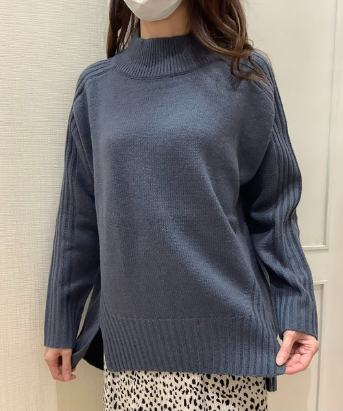 TOKYO SHIRTS(トウキョウシャツ)の「リブ切り替えハイネック ニットプルオーバー(ニット/セーター・レディース・ライトグレー/ネイビー/ダークカーキ/レンガ・L/M)」の5枚目の写真