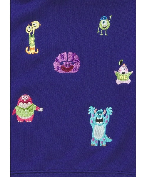 Design Tshirts Store graniph(デザイン ティーシャツ ストア グラニフ)の「ウーズマ・カッパ エンブロイダリー(モンスターズ)|キッズパーカー(パーカー・キッズ・ブルー・100/110/120/130/140)」の4枚目の写真