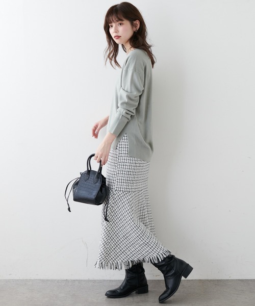 natural couture（ナチュラルクチュール）の「裾フリンジマーメイドツイードスカート（スカート・レディース・ブラック/ベージュ/オフホワイト・FREE）」の4枚目の写真