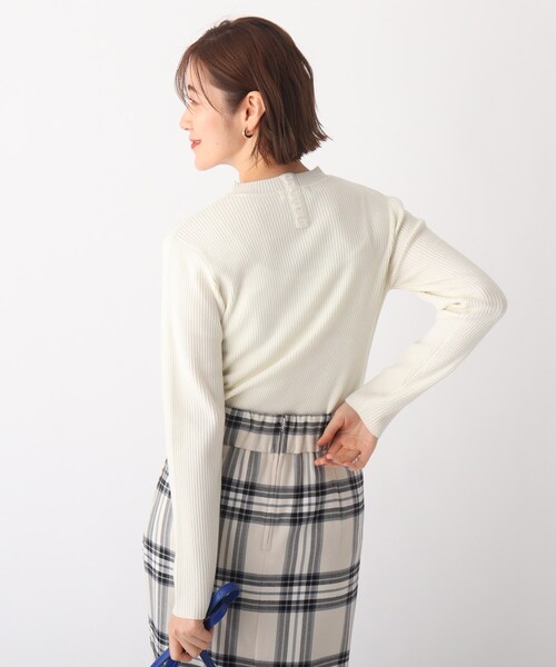 AG by aquagirl(エージーバイアクアガール)の「◆DERBY リブクルーネックニット【WEB限定サイズ】(ニット/セーター・レディース・ブラック/レモンイエロー/ホワイト系その他3/オレンジ系その他4/ホワイト系・38/40/36)」の18枚目の写真