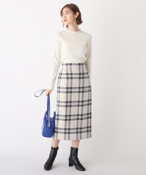 AG by aquagirl(エージーバイアクアガール)の「◆DERBY リブクルーネックニット【WEB限定サイズ】(ニット/セーター・レディース・ブラック/レモンイエロー/ホワイト系その他3/オレンジ系その他4/ホワイト系・38/40/36)」の19枚目の写真