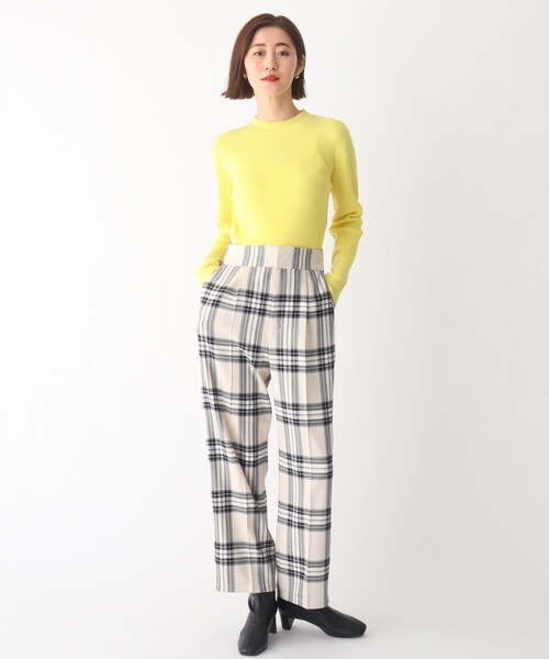 AG by aquagirl(エージーバイアクアガール)の「◆DERBY リブクルーネックニット【WEB限定サイズ】(ニット/セーター・レディース・ブラック/レモンイエロー/ホワイト系その他3/オレンジ系その他4/ホワイト系・38/40/36)」の21枚目の写真